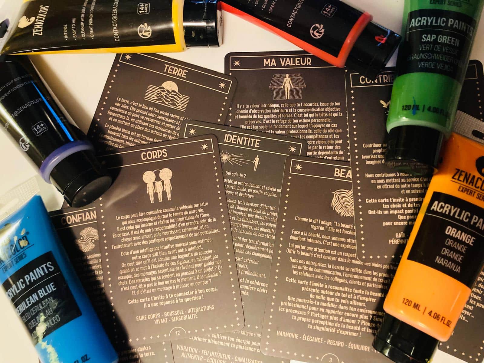 Dialogue entre l’Oracle de la Vie Professionnelle et les artistes